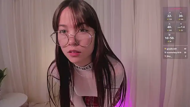 Lia Sweett  online show from January 2026 05:27:02 PM