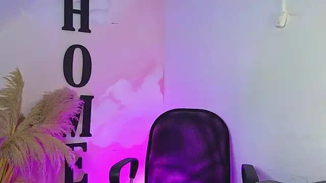 Iiam danii online show from January 2025 12:16:01 PM