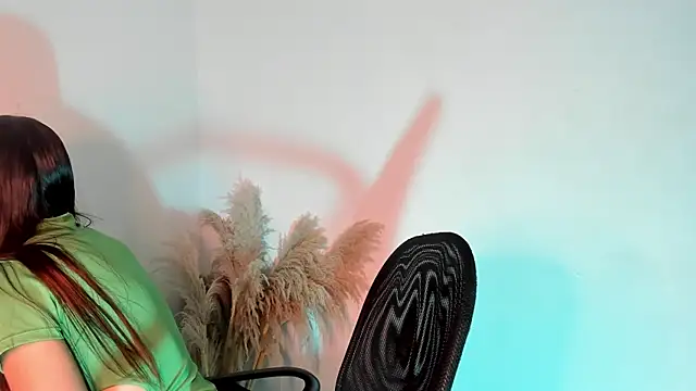 Iiam danii online show from January 2025 11:10:02 AM