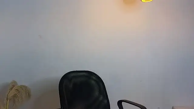 Iiam danii online show from January 2025 12:05:02 PM