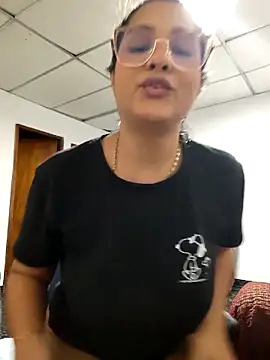 BrendaGirs online show from December 2025 02:32:01 AM