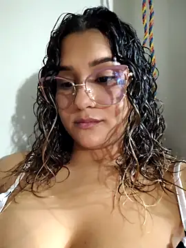 BrendaGirs online show from February 2026 03:28:01 AM