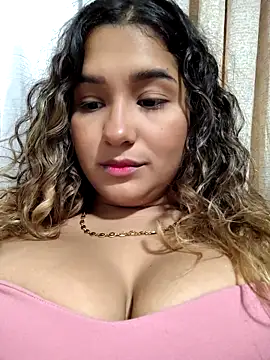 BrendaGirs online show from December 2025 02:23:01 AM