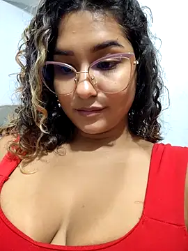 BrendaGirs online show from April 2026 07:40:02 PM