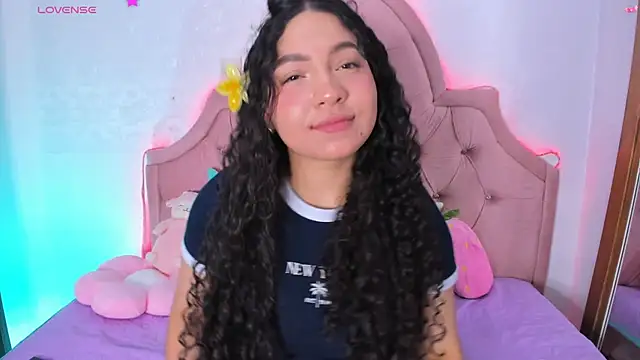 amandalee01 online show from January 2026 08:23:01 PM