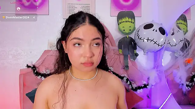 amandalee01 online show from October 2025 07:58:02 PM