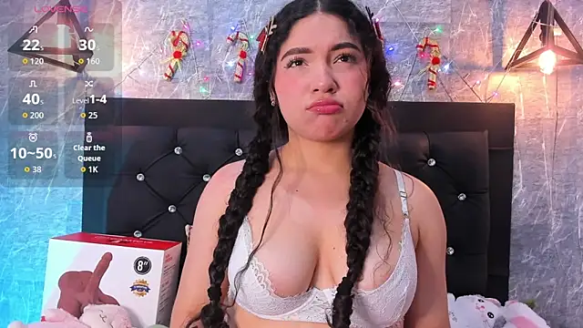 amandalee01 online show from November 2025 07:47:01 PM