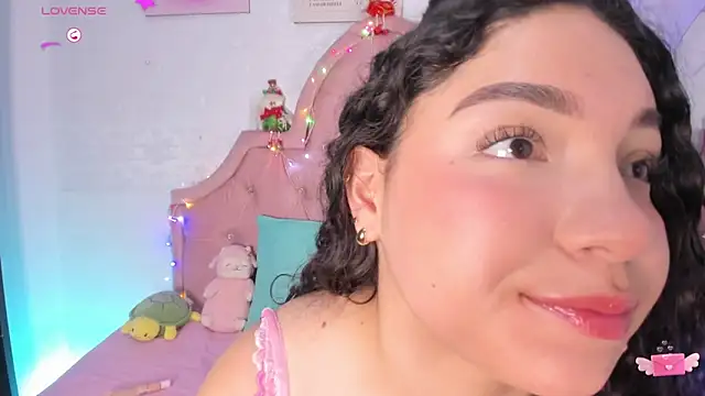 amandalee01 online show from December 2025 07:41:01 PM