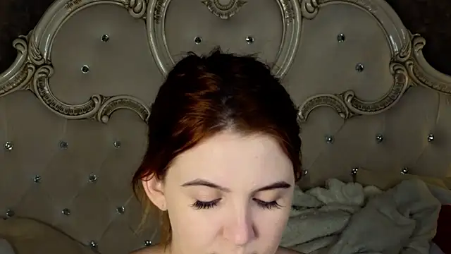 Snapshot of Melanie_Stoun chatting on September 2025 07:25:01 AM Melanie Stoun online show from September 2025 07:25:01 AM