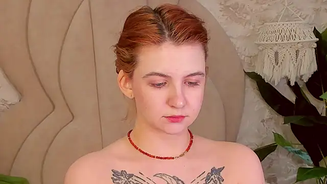 Snapshot of Melanie_Stoun chatting on March 2025 04:13:02 PM Melanie Stoun online show from March 2025 04:13:02 PM