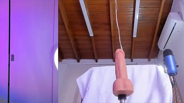 Lucy carter  online show from June 2026 01:56:02 PM