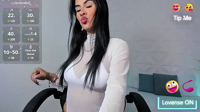 stephanya  online show from March 2025 07:07:01 PM