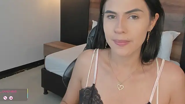 stephanya  online show from February 2026 07:21:02 PM