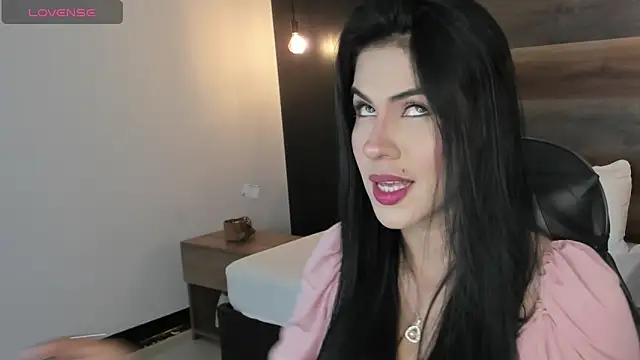 stephanya  online show from March 2026 07:27:01 PM