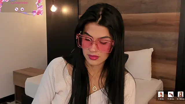 Snapshot of stephanya_ chatting on April 2026 07:59:01 PM stephanya online show from April 2026 07:59:01 PM