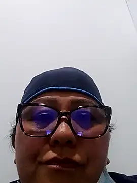 Darly Gomez online show from March 2025 06:11:02 PM