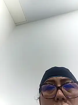 Darly Gomez online show from May 2026 07:54:02 AM
