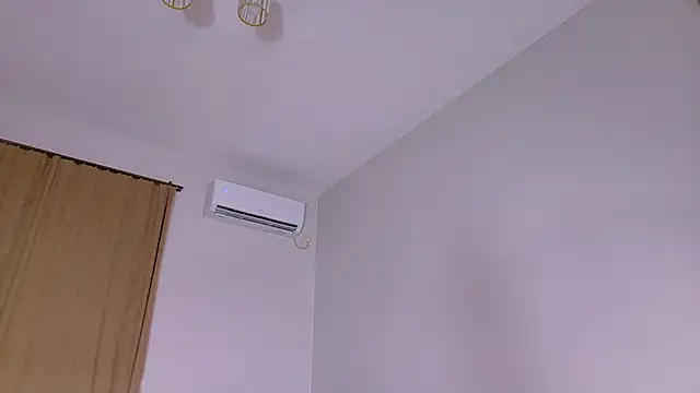 Mishel Blessing online show from November 2025 04:10:05 PM