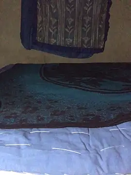 manuamador online show from December 2025 04:26:02 AM