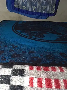 manuamador online show from October 2025 04:03:02 AM