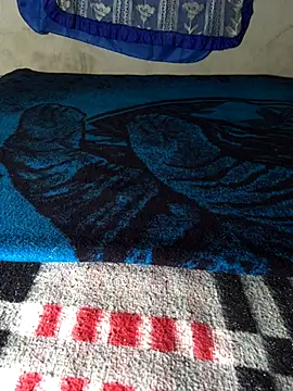 manuamador online show from November 2025 05:00:02 AM