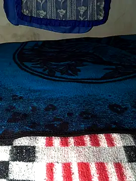 manuamador online show from October 2025 04:02:02 AM