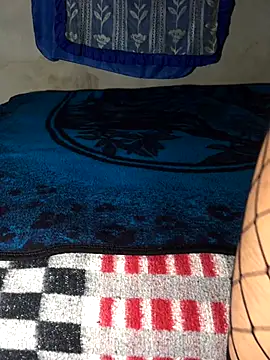 manuamador online show from October 2025 03:29:02 AM