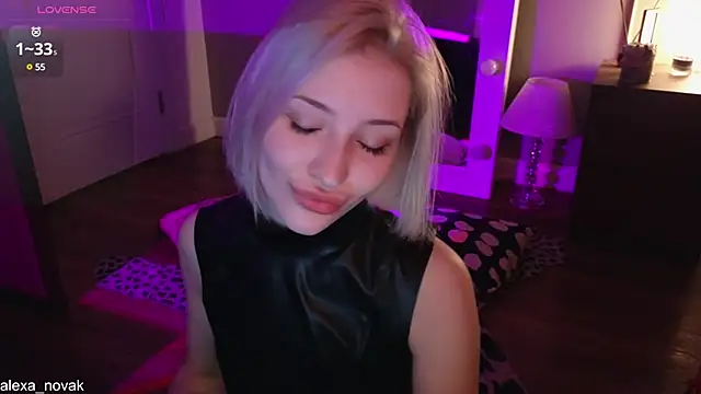 alexa novak online show from February 2025 01:51:01 AM