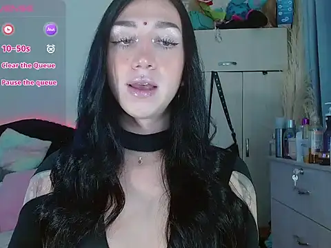 karla zambrano online show from March 2025 11:14:01 PM