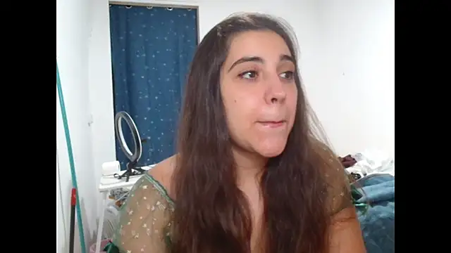 Snapshot of Ursumi1 chatting on October 2025 07:48:02 PM Ursumi1 online show from October 2025 07:48:02 PM