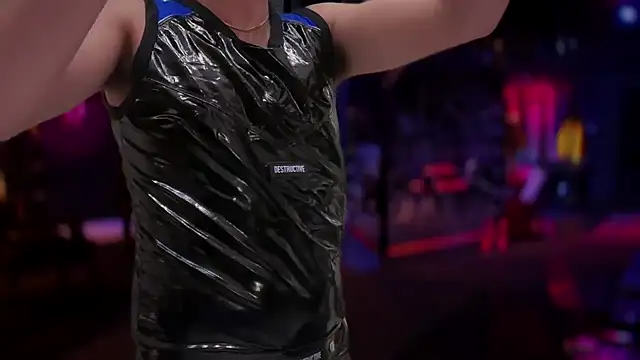 Snapshot of 69woodinson chatting on October 2025 12:55:01 AM 69woodinson online show from October 2025 12:55:01 AM