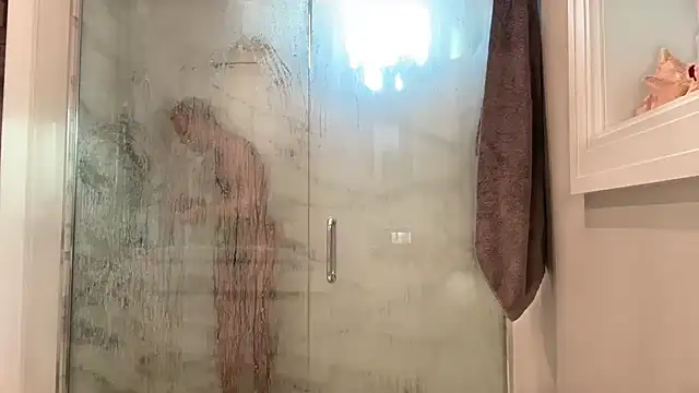 Snapshot of 69woodinson chatting on October 2025 12:18:01 PM 69woodinson online show from October 2025 12:18:01 PM