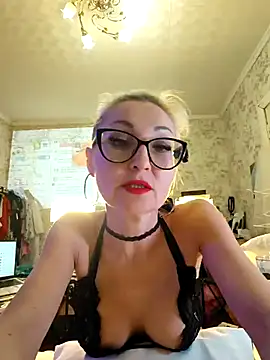 Snapshot of Milforja chatting on February 2026 07:21:02 AM Milforja online show from February 2026 07:21:02 AM