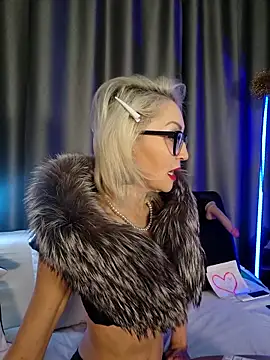 Milforja online show from April 2026 04:30:01 AM