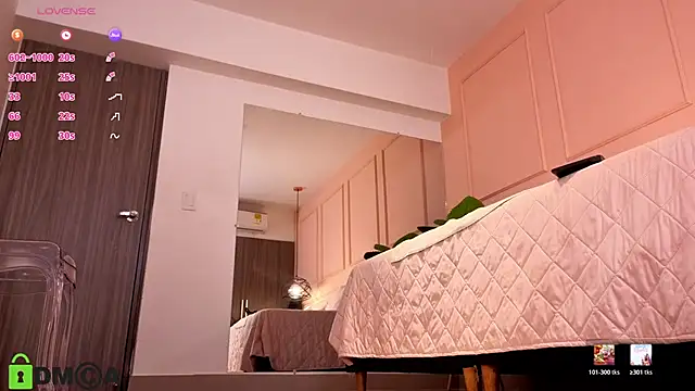 SHARONN     online show from January 2026 04:06:02 AM