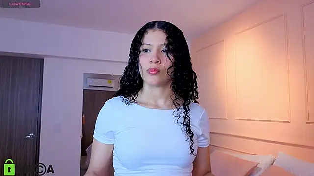 Snapshot of SHARONN____ chatting on November 2025 07:50:02 PM SHARONN online show from November 2025 07:50:02 PM