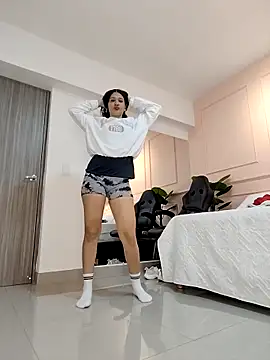 Snapshot of SHARONN____ chatting on October 2025 04:13:01 AM SHARONN online show from October 2025 04:13:01 AM