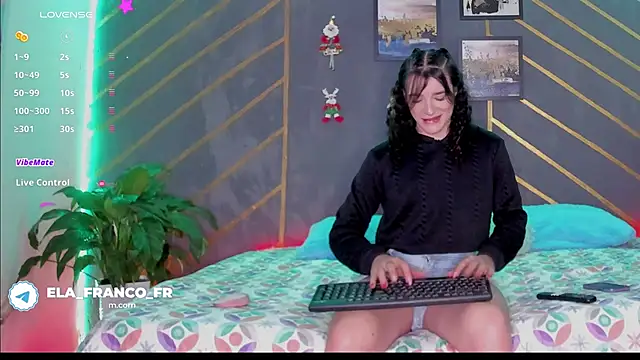 elafranco  online show from December 2024 11:05:02 PM