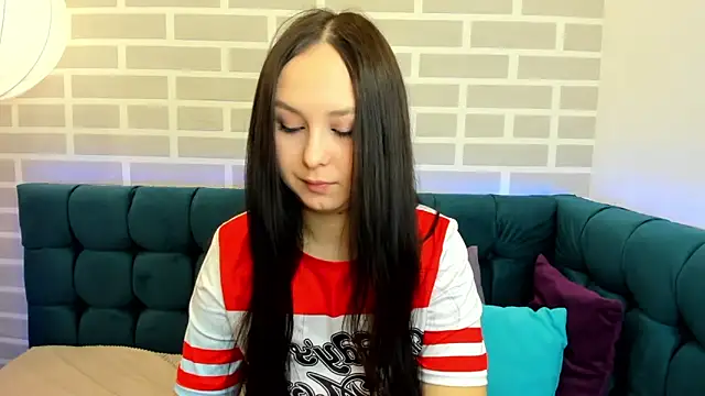 BeatriceReeves online show from March 2026 01:11:01 AM