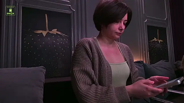 Ishtar Divine online show from March 2026 04:19:02 AM