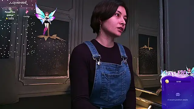 Ishtar Divine online show from February 2026 03:44:01 PM