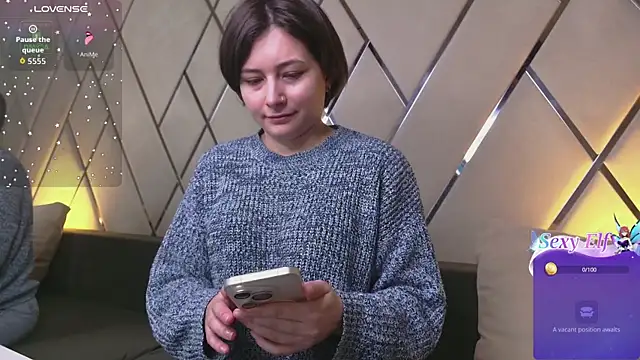 Ishtar Divine online show from March 2026 05:01:01 AM