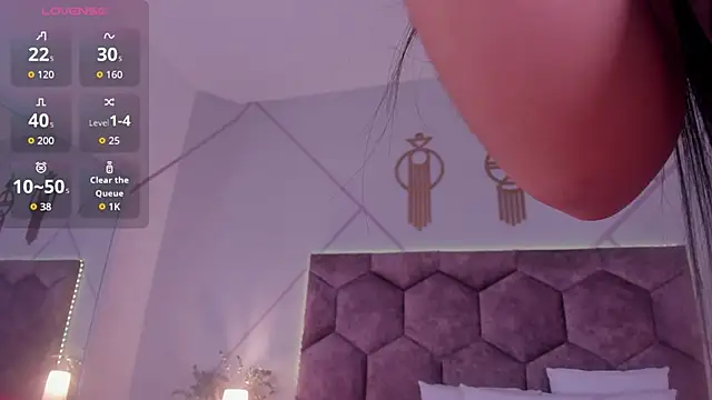 aggy castel online show from March 2026 02:07:01 PM