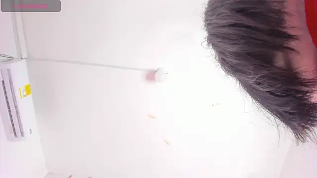 aggy castel online show from April 2026 02:24:01 PM