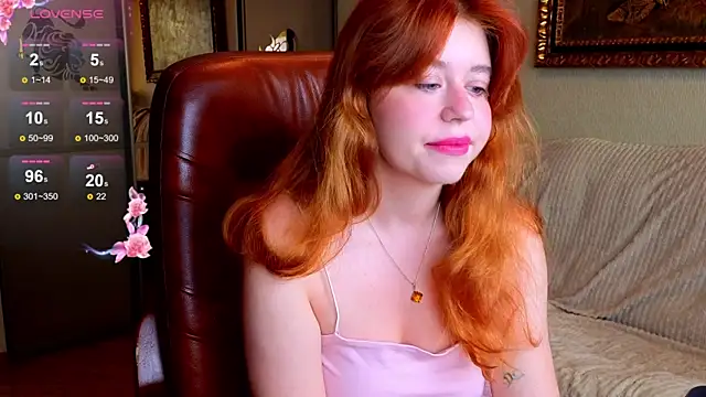 Penny Staaar online show from September 2025 04:52:01 AM