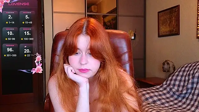 Penny Staaar online show from November 2025 05:33:01 AM