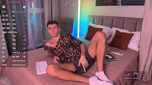 Walt Enjoy online show from November 2025 05:34:02 PM