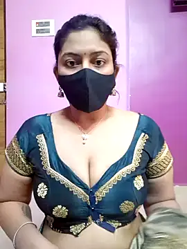 Snapshot of Jiya__1 chatting on December 2024 10:28:02 AM Jiya 1 online show from December 2024 10:28:02 AM