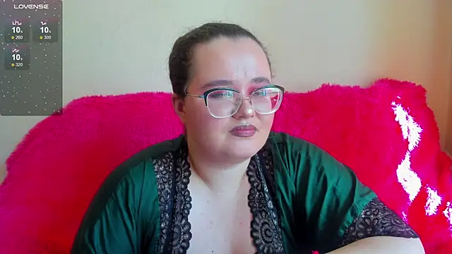 Jessica Joy online show from September 2025 07:37:02 AM