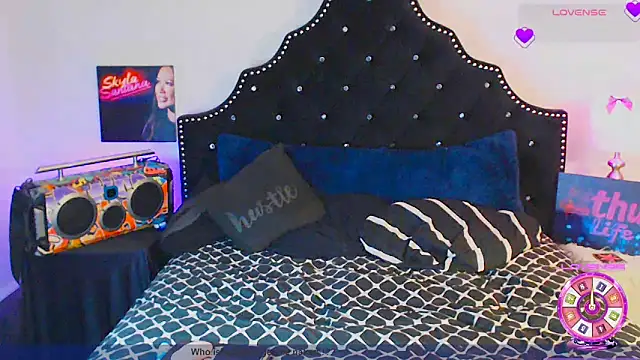 Skyla Santana online show from September 2025 10:14:01 AM